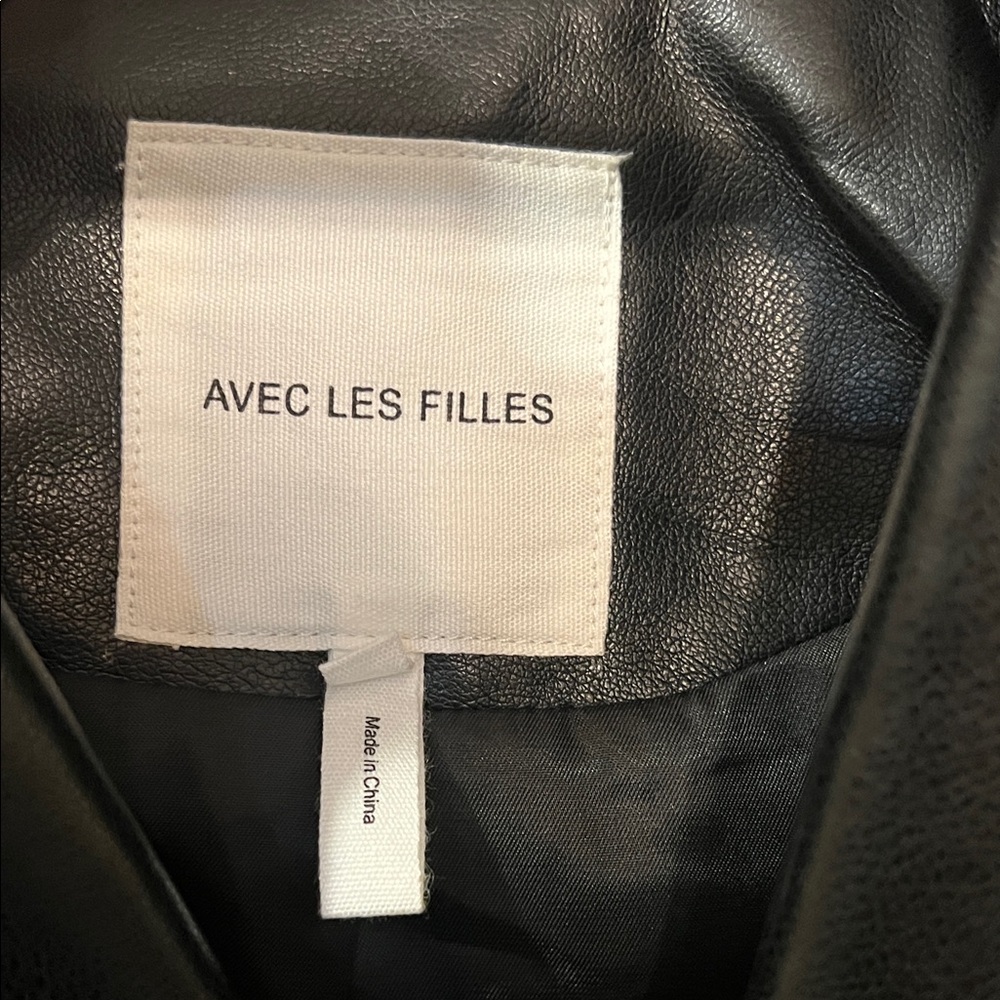 Avec Les Filles Black Faux Leather Double-Breasted Blazer with Gold Buttons - Picture 2 of 2